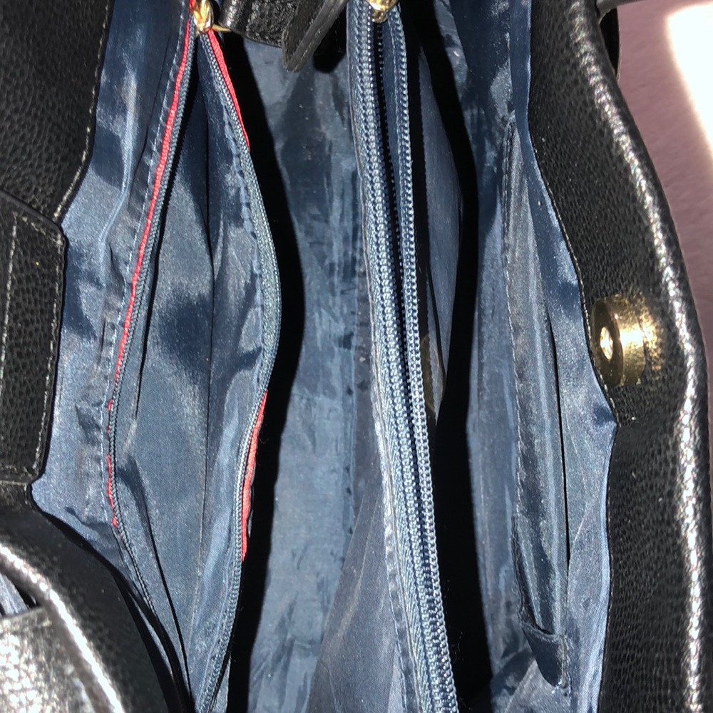 Tommy Hilfiger Black with Gold Star Details Handbag - Picture 9 of 12